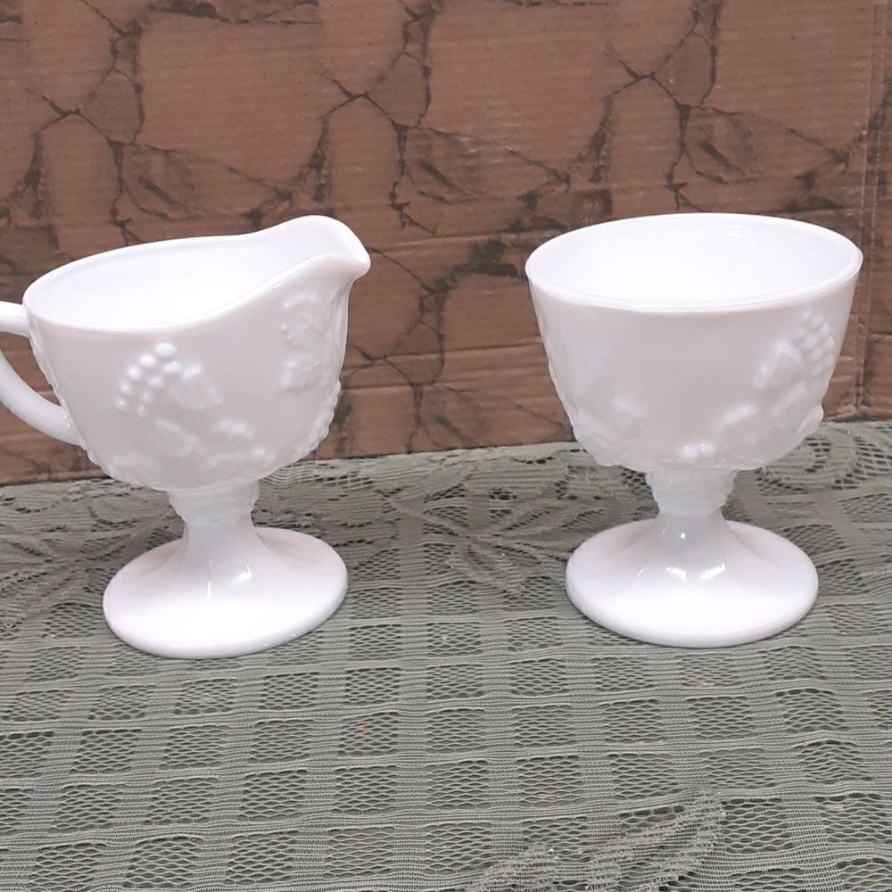 2 -pc Vintage Mid 20th Century Indiana‎ Glass Company Sugar, Creamer